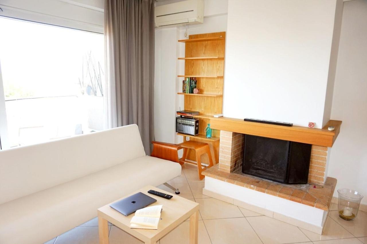 Piraeus Bright Apt Luaran gambar