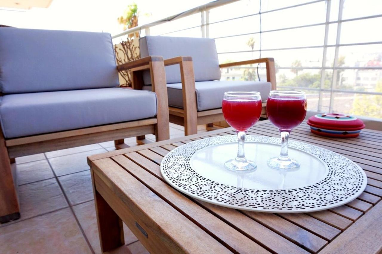 Piraeus Bright Apt Luaran gambar