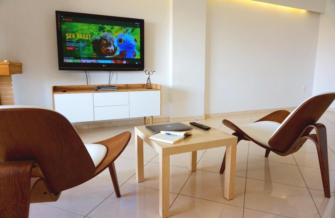 Piraeus Bright Apt Luaran gambar
