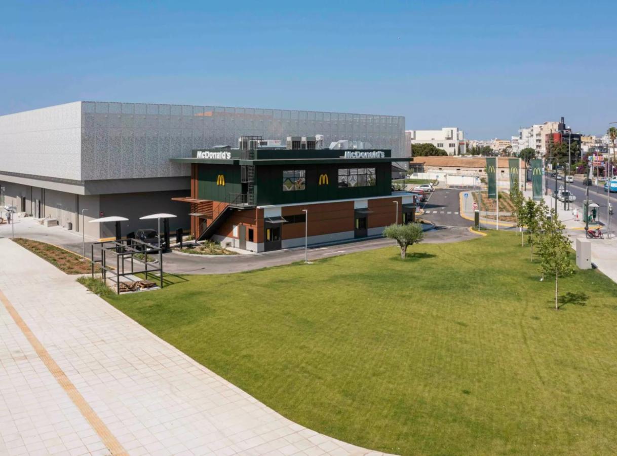 Piraeus Bright Apt Luaran gambar