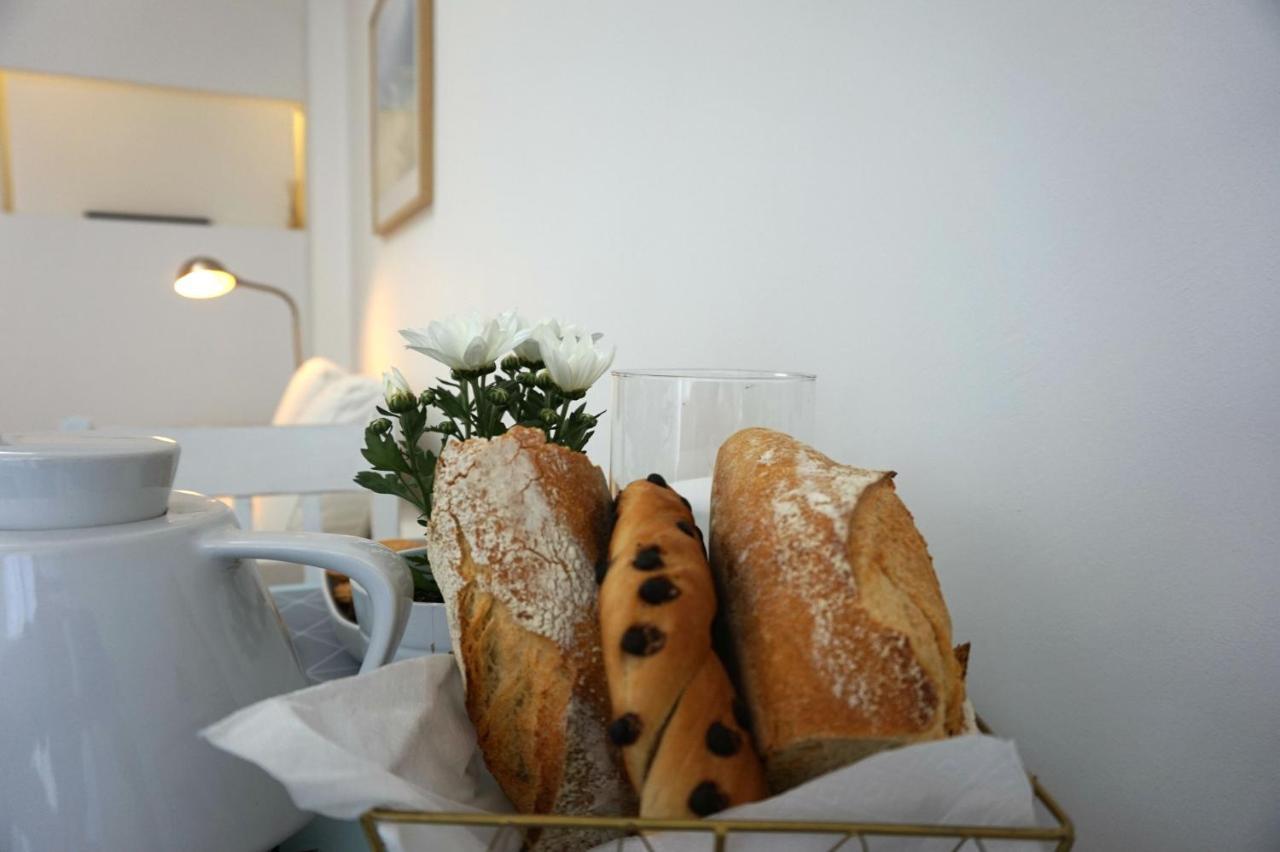 Piraeus Bright Apt Luaran gambar